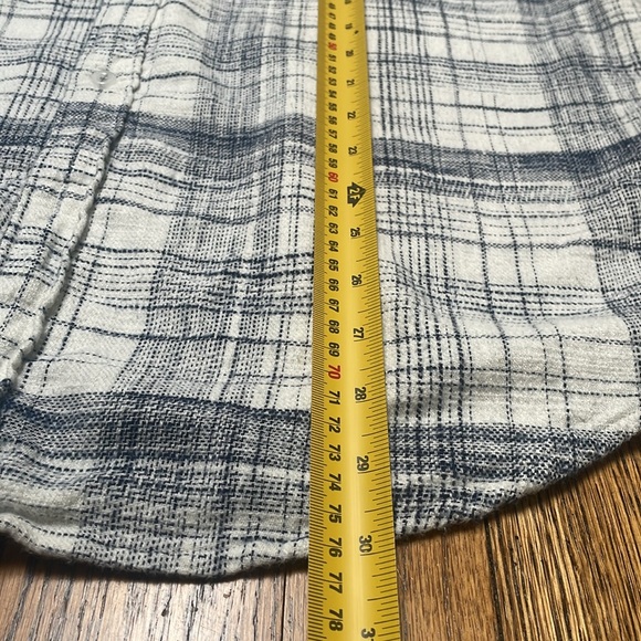 J Crew Factory sz XL 100% cotton flannel button down 1 chest pocket - Picture 8 of 9